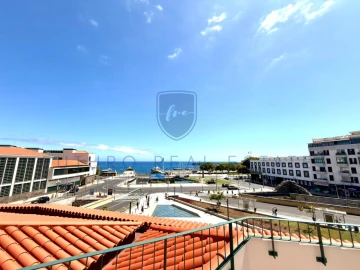 Apartamento T3 para Venda em Funchal (Se)