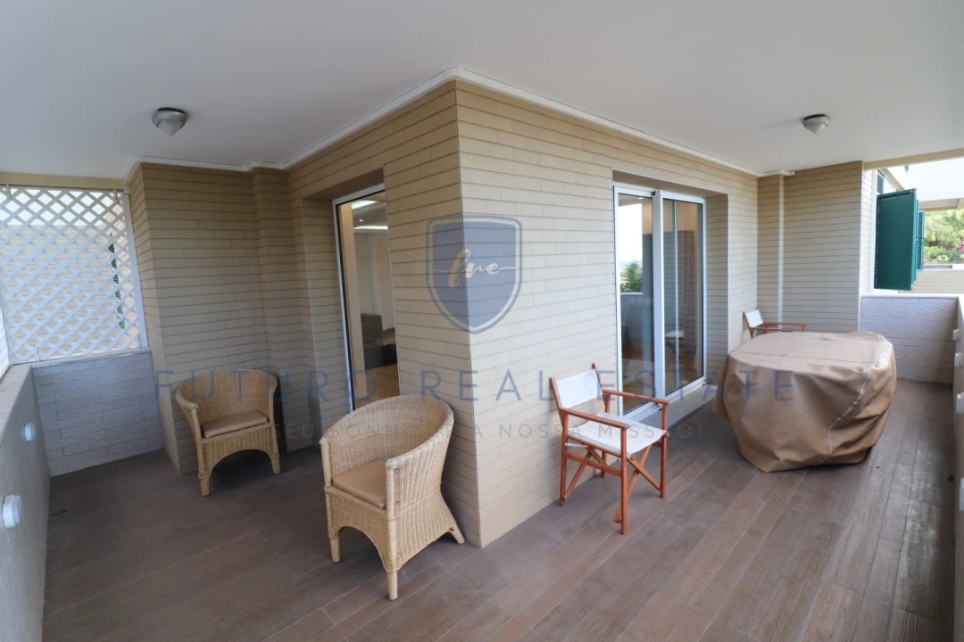 Apartamento T4 para Venda em São Martinho Foto 13