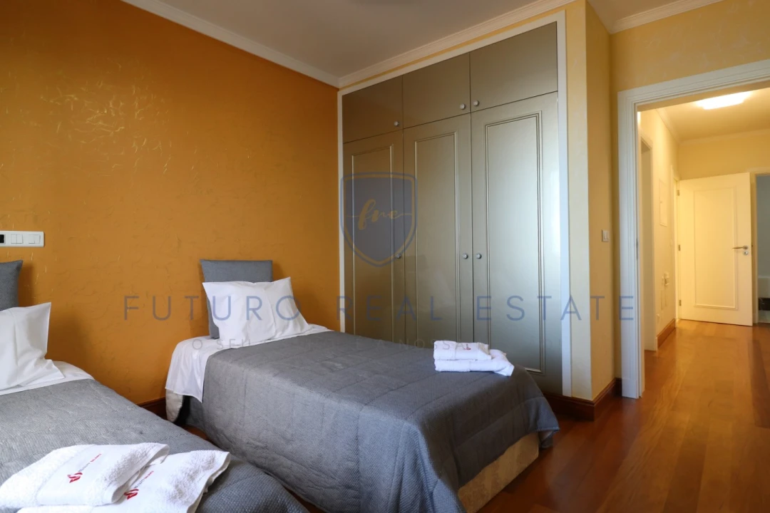 Apartamento T4 para Venda em São Martinho Foto 27