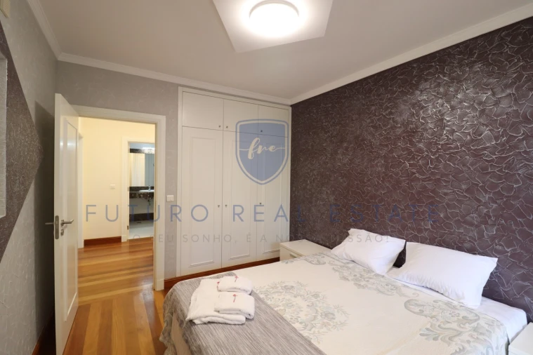 Apartamento T4 para Venda em São Martinho Foto 37
