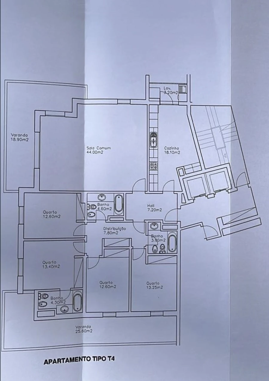 Apartamento T4 para Venda em São Martinho Planta 1