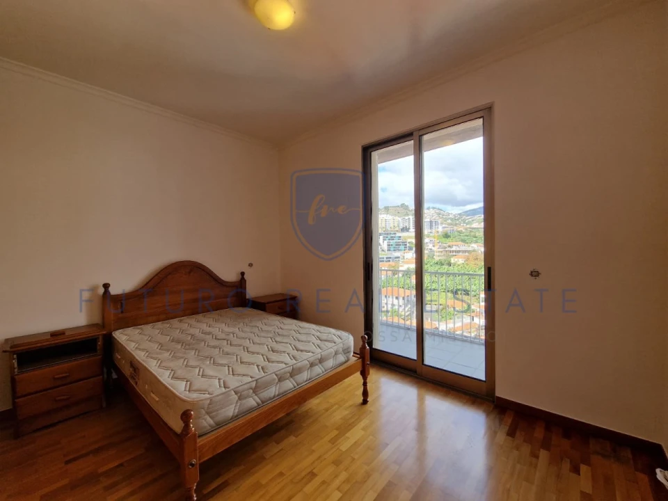 Apartamento T2 para Venda em Santo Antonio Foto 11