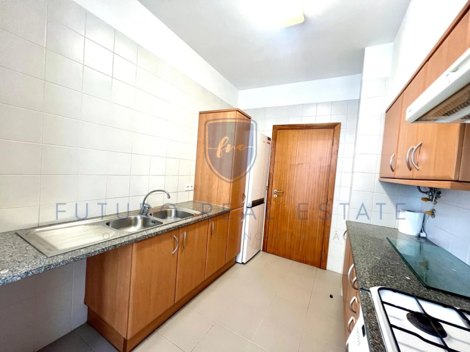 Apartamento T2 para Venda em Santo Antonio Foto 17