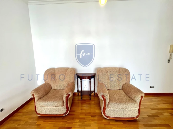 Apartamento T2 para Venda em Santo Antonio Foto 5