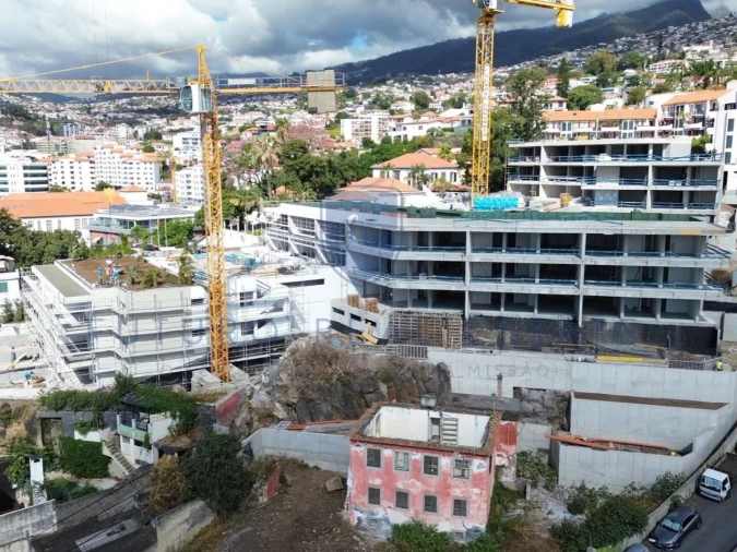 Apartamento T3 para Venda em Funchal (Santa Luzia) Foto 65