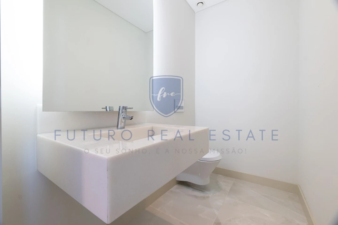 Apartamento T4 para Venda em São Martinho Foto 25