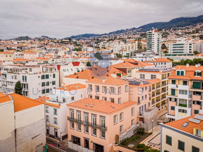 Loja para Venda em Funchal (Se) Foto 2