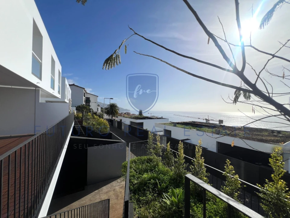 Moradia T4 para Venda em São Martinho Foto 71