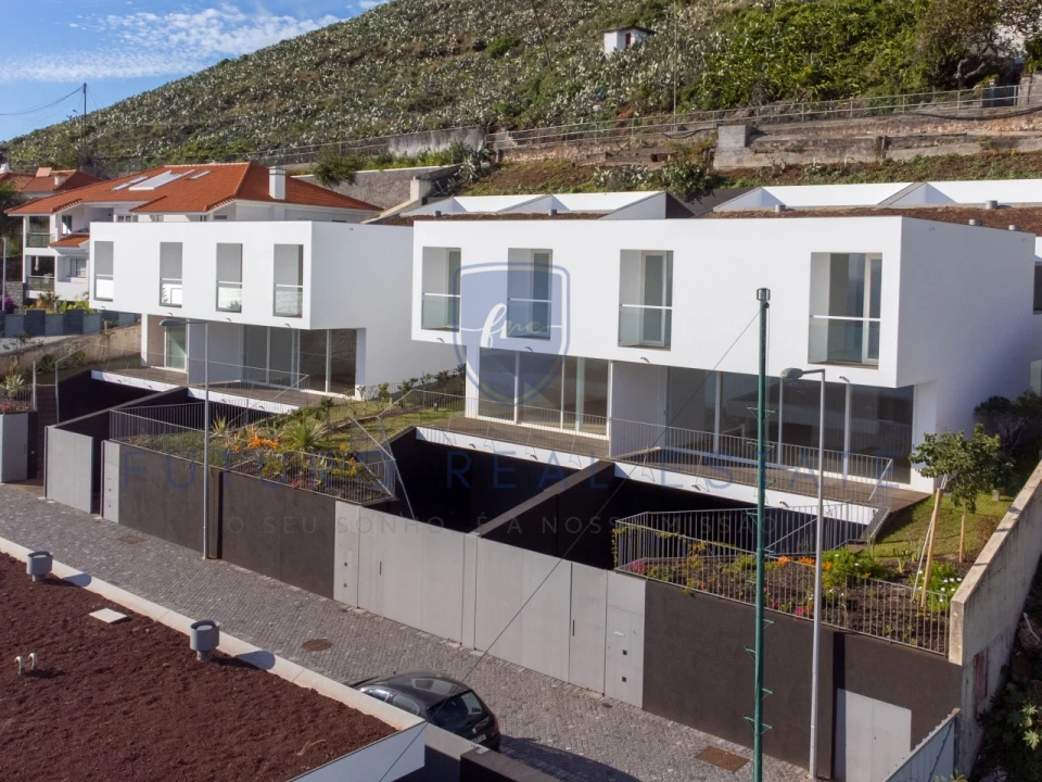 Moradia T4 para Venda em São Martinho Foto 74