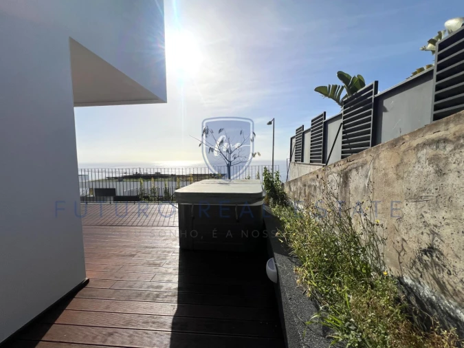 Moradia T4 para Venda em São Martinho Foto 46