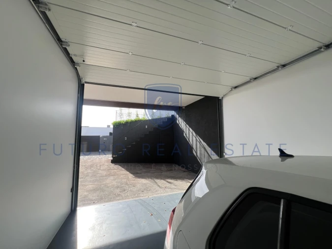 Moradia T4 para Venda em São Martinho Foto 67