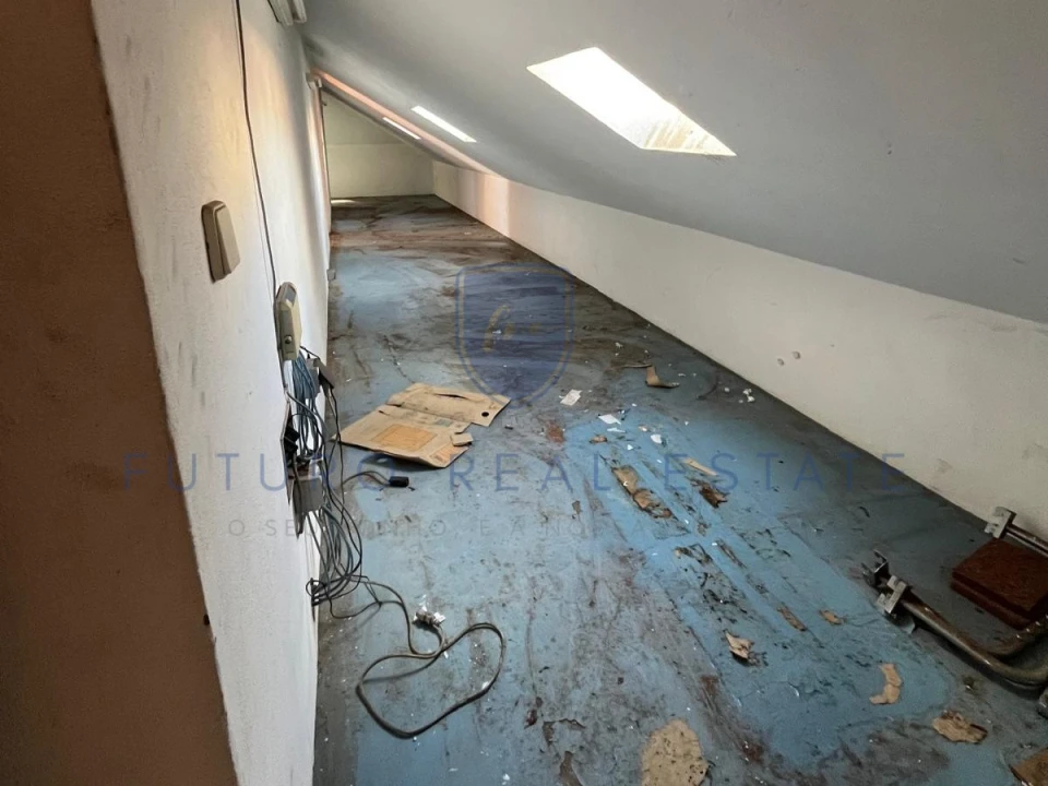 Escritório para Arrendamento em Funchal (Se) Foto 4