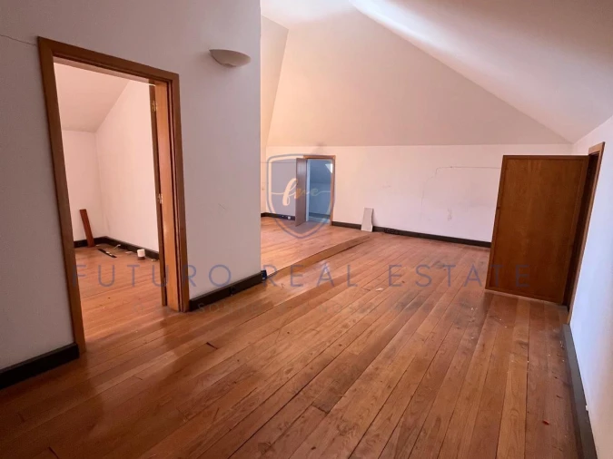 Escritório para Arrendamento em Funchal (Se) Foto 7