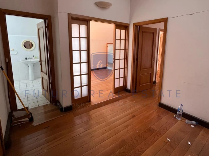 Escritório para Arrendamento em Funchal (Se) Foto 10