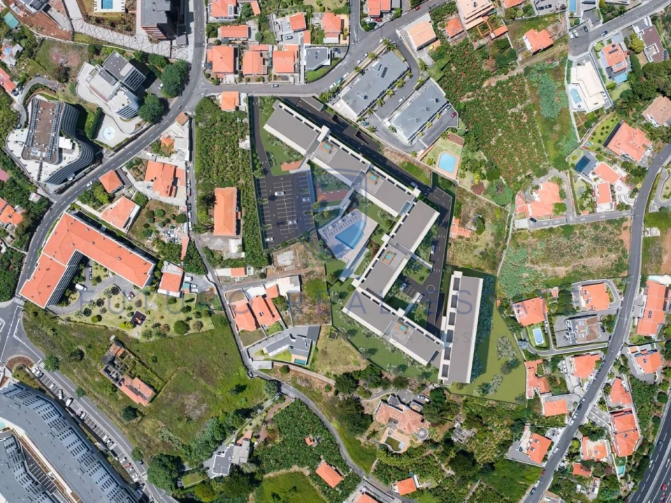 Apartamento T2 para Venda em São Martinho Foto 16