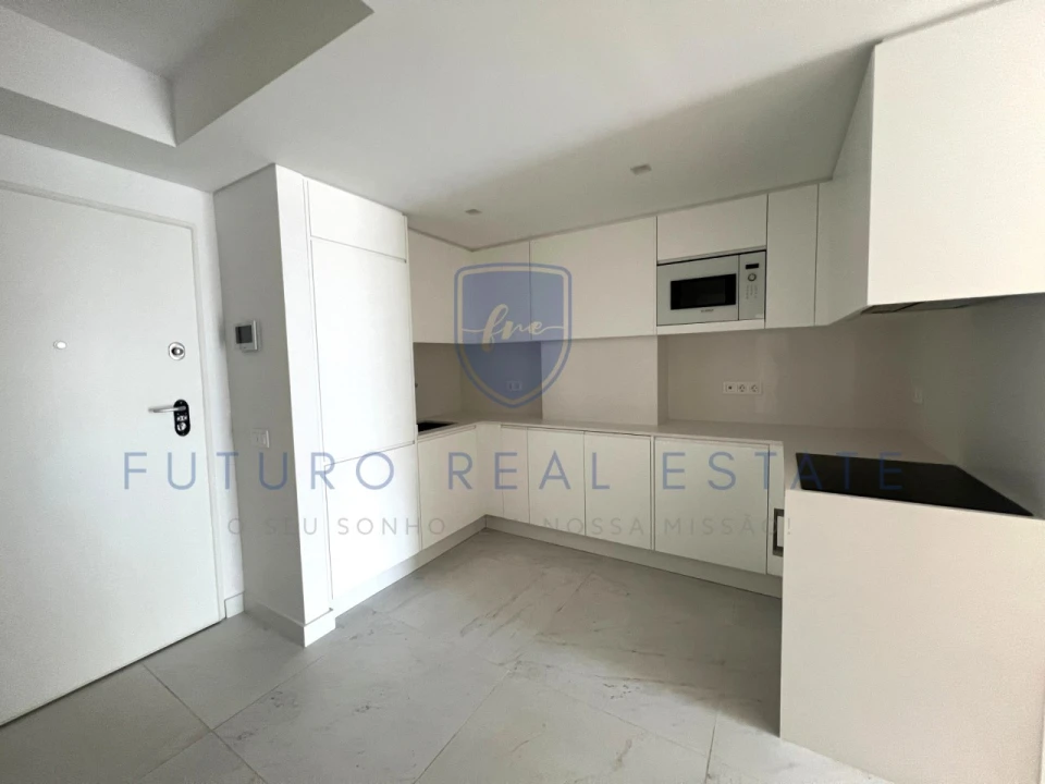 Apartamento T2 para Venda em São Martinho Foto 5