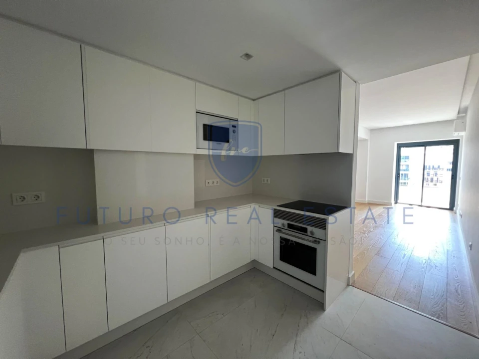 Apartamento T2 para Venda em São Martinho Foto 7