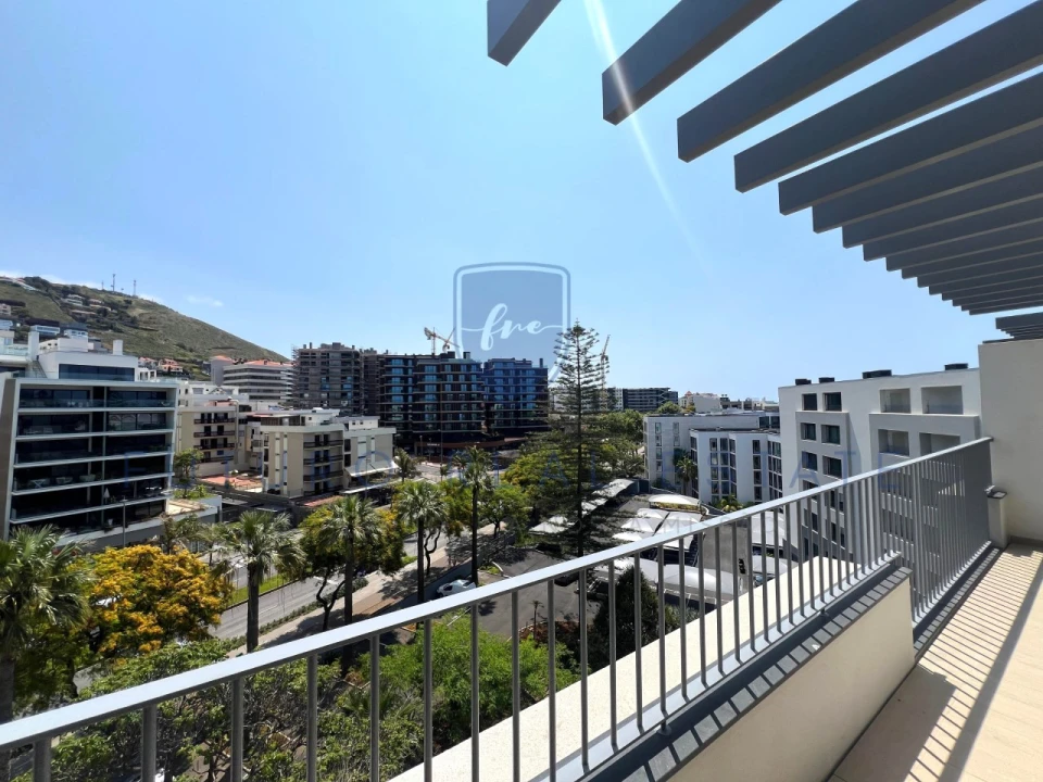 Apartamento T2 para Venda em São Martinho Foto 24