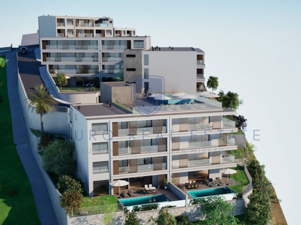 Apartamento T1 para Venda em Estreito de Camara de Lobos Foto 17