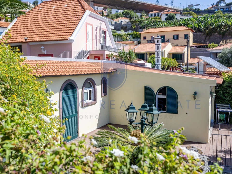 Moradia T6 para Venda em Funchal (Santa Luzia) Foto 17