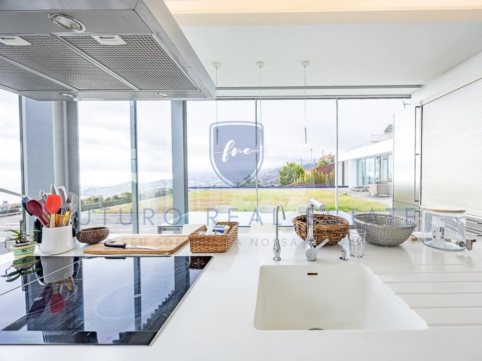 Moradia T4 para Venda em São Gonçalo Foto 15