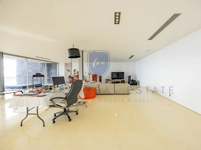 Moradia T4 para Venda em São Gonçalo Foto 40