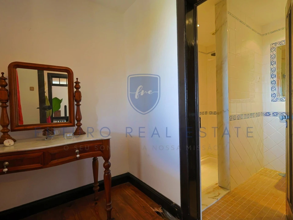 Moradia T4 para Venda em Monte Foto 8