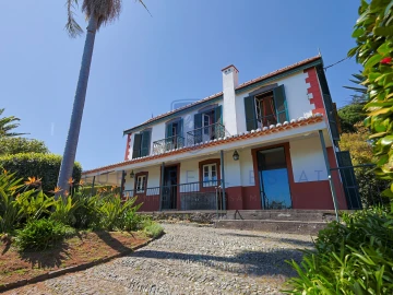 Moradia T4 para Venda em Monte