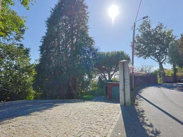Moradia T4 para Venda em Monte