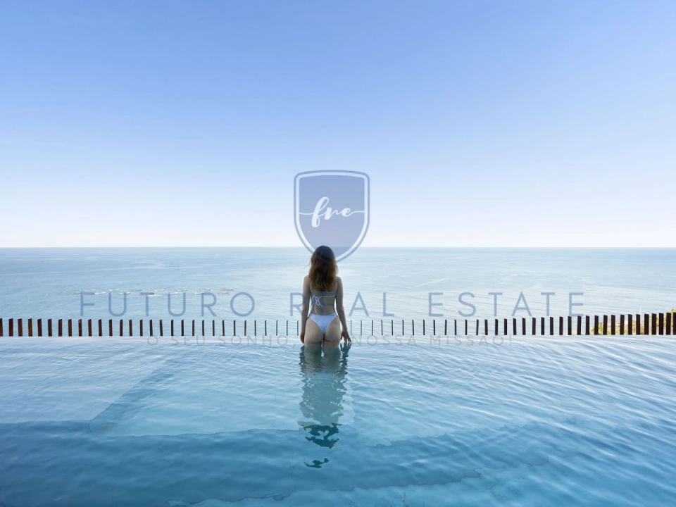 Moradia T3 para Venda em Arco da Calheta Foto 2