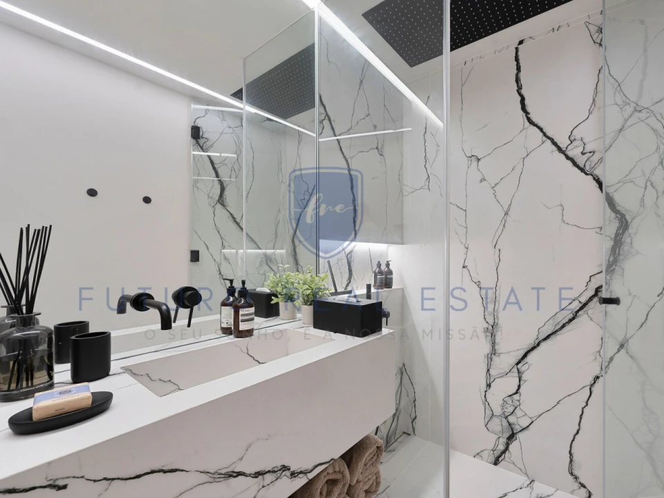 Moradia T3 para Venda em Arco da Calheta Foto 86