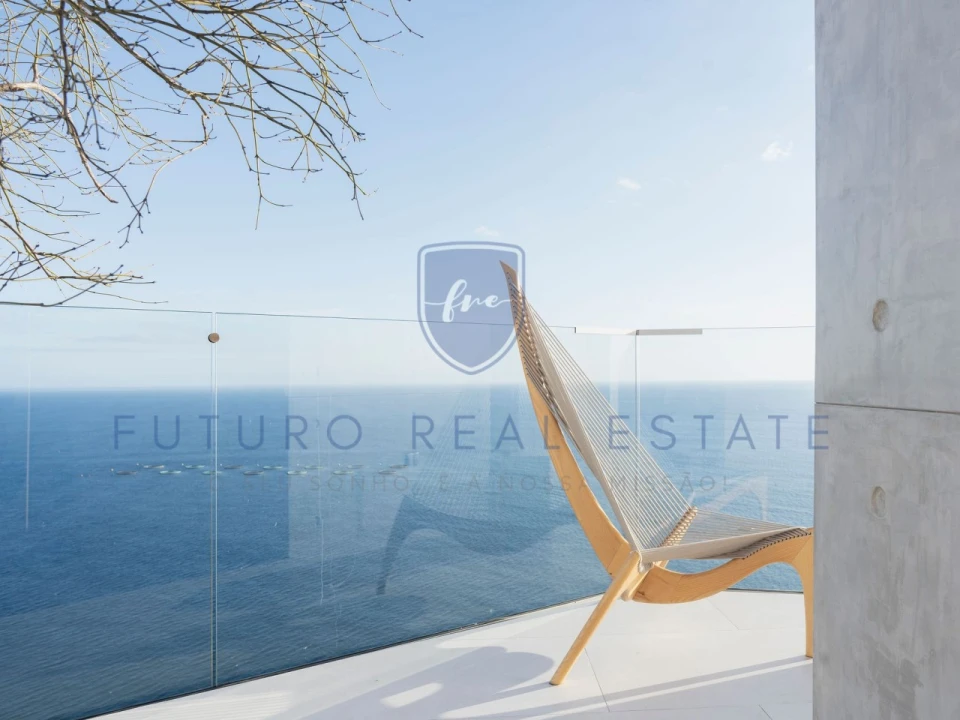 Moradia T3 para Venda em Arco da Calheta Foto 95