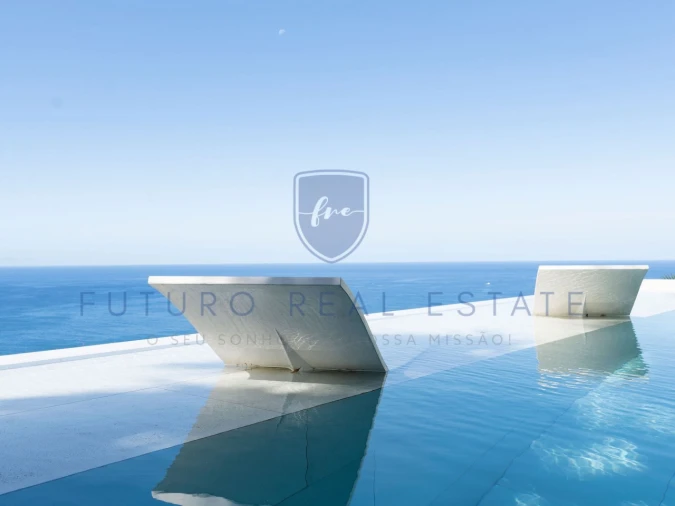 Moradia T3 para Venda em Arco da Calheta Foto 8