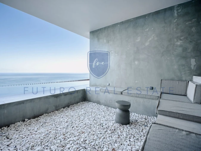 Moradia T3 para Venda em Arco da Calheta Foto 37