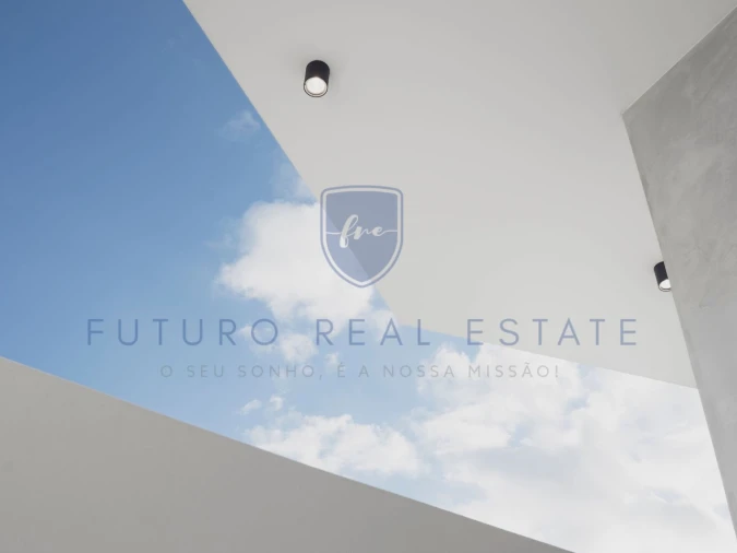 Moradia T3 para Venda em Arco da Calheta Foto 104