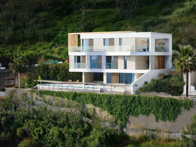 Moradia T3 para Venda em Arco da Calheta Foto 110