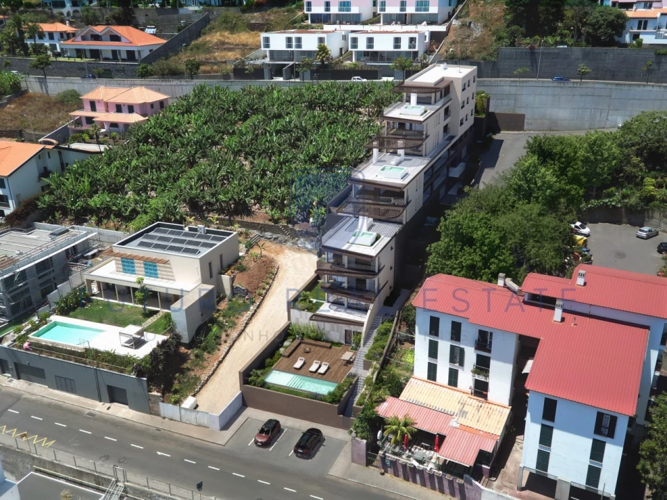 Apartamento T2 para Venda em São Martinho Foto 4