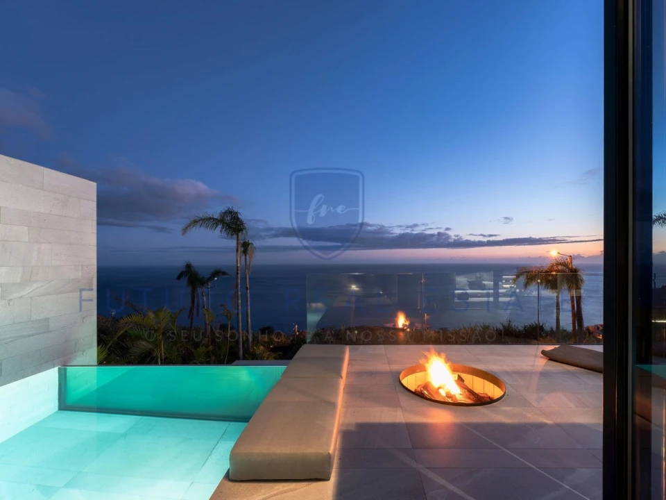 Moradia T3 para Venda em Tabua Foto 12