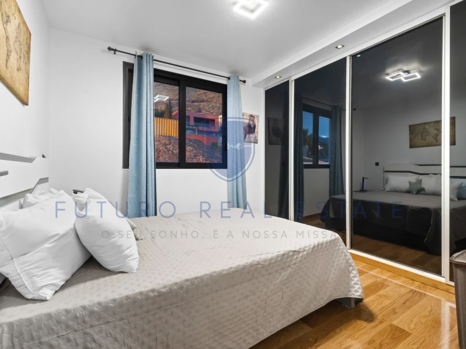 Moradia T3 para Venda em São Martinho Foto 14