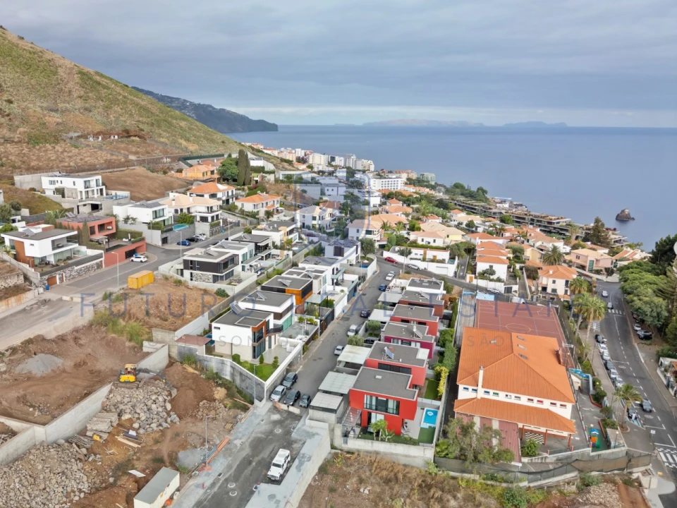 Moradia T3 para Venda em São Martinho Foto 37