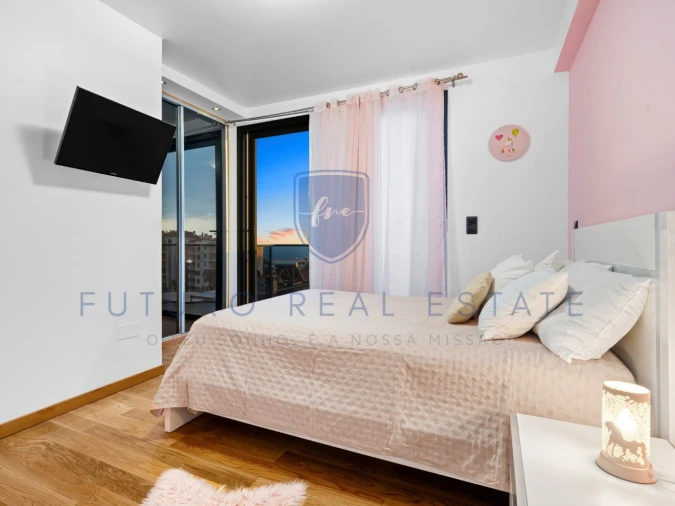 Moradia T3 para Venda em São Martinho Foto 12