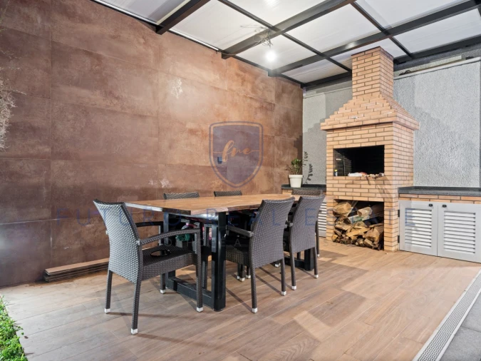 Moradia T3 para Venda em São Martinho Foto 23