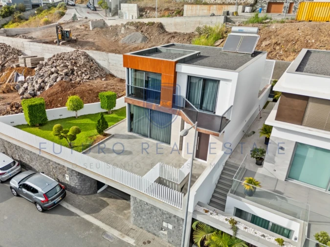 Moradia T3 para Venda em São Martinho Foto 33