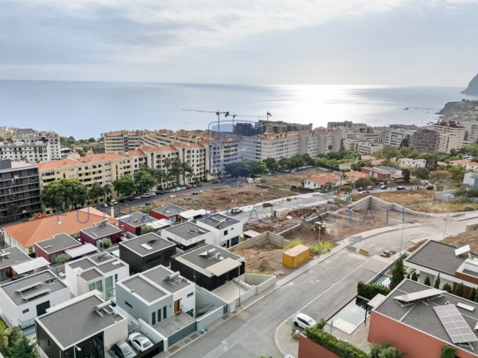 Moradia T3 para Venda em São Martinho Foto 35