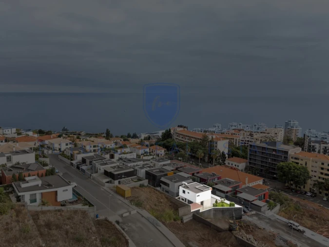 Moradia T3 para Venda em São Martinho Foto 39