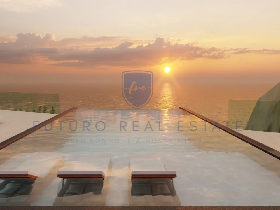 Terreno para Venda em Calheta Foto 1