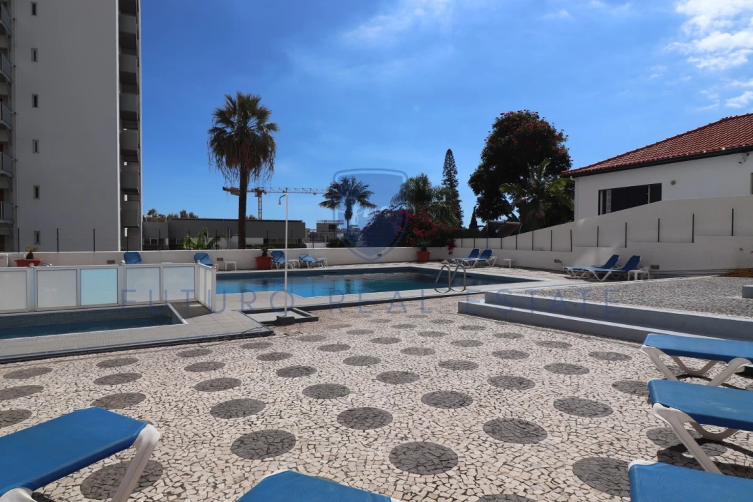 Apartamento T1 para Venda em São Martinho Foto 27