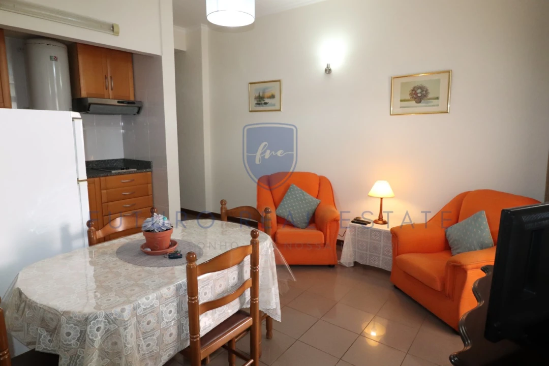 Apartamento T1 para Venda em São Martinho Foto 9