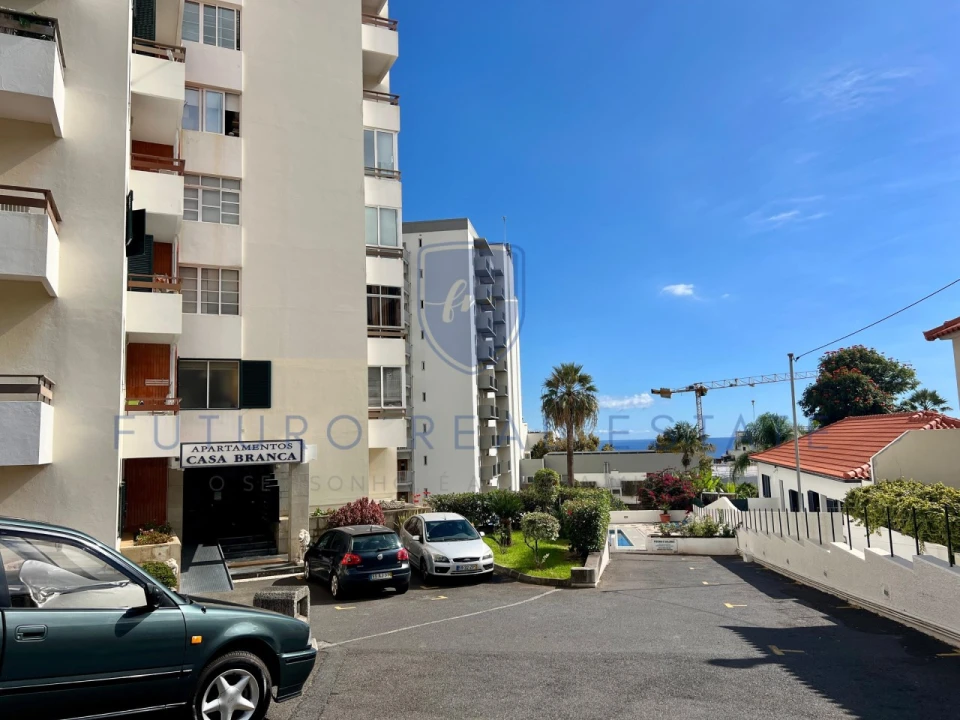 Apartamento T1 para Venda em São Martinho Foto 36