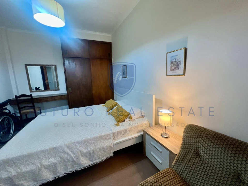 Apartamento T1 para Venda em São Martinho Foto 14